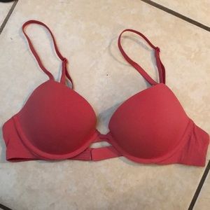 Victoria’s Secret lightly padded bra